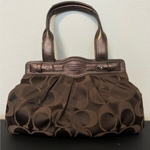 Coach Signature Sateen Garnet